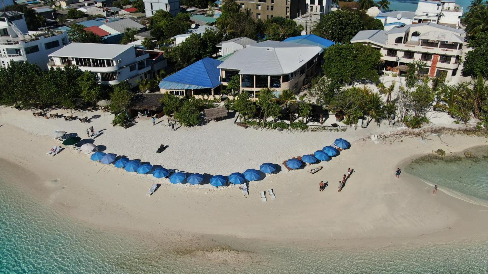 Bibee Maldives Hotel Dhiffushi Exterior foto