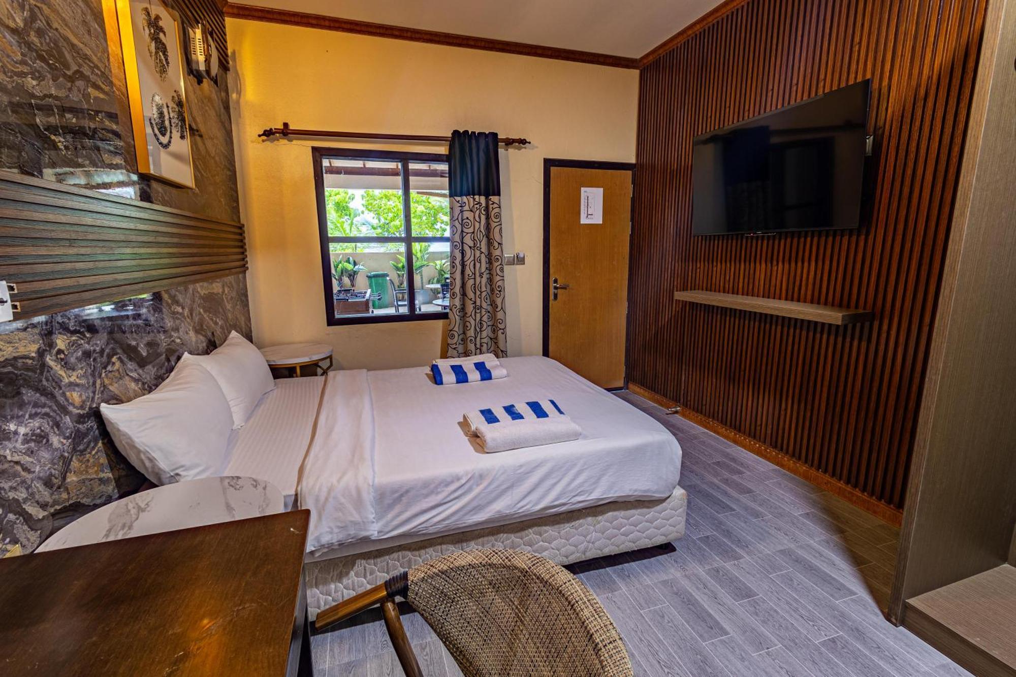 Bibee Maldives Hotel Dhiffushi Exterior foto