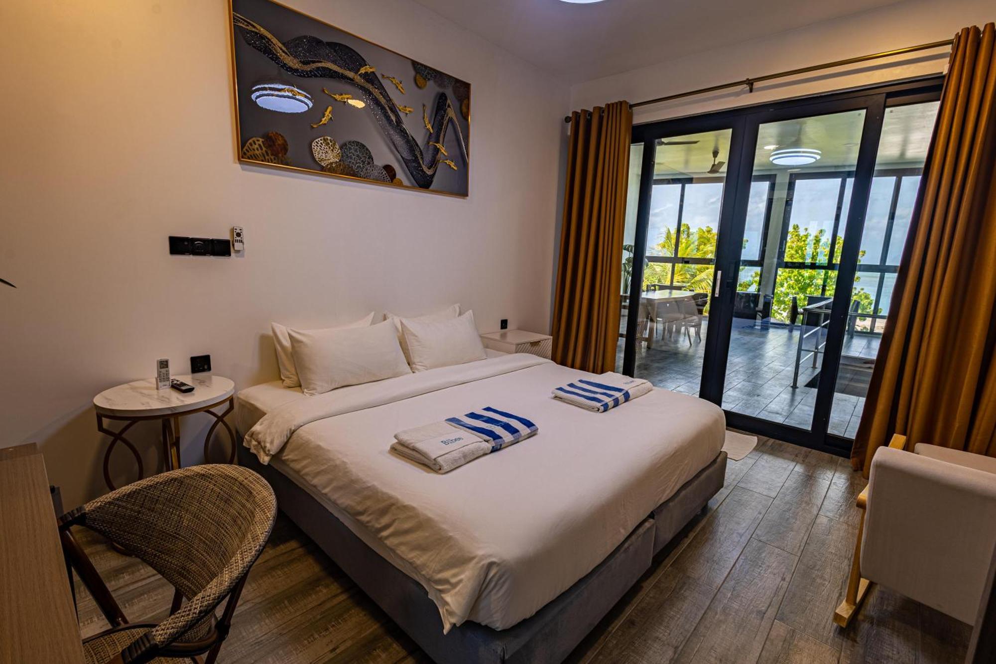 Bibee Maldives Hotel Dhiffushi Exterior foto